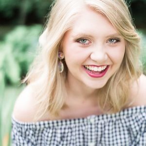 Meet your Posher, Macy